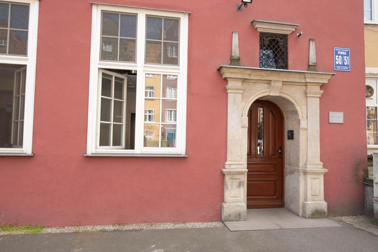 House Piwna — Zdjęcia 1